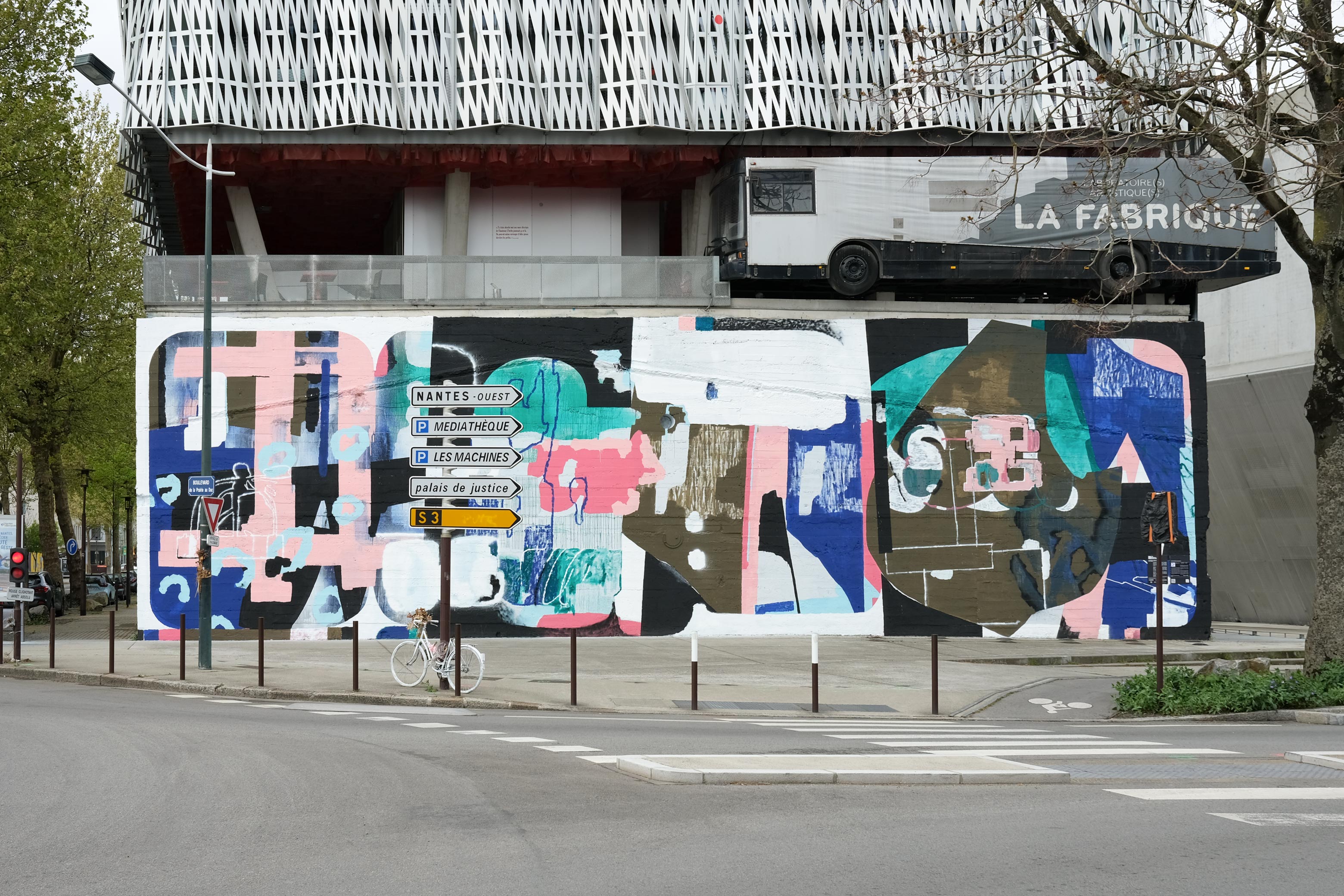  Antoine Selah - Saisir l'éphémère , Artiste multidisciplinaire, Dessein, Peinture, Sculpture, Installations Contemporaines, Projets Artistiques | Antoine Selah - Multidisciplinary Artist, Seize the ephemeral, Drawing, Painting, Sculpture, Contemporary Installations, Artistic Projects.